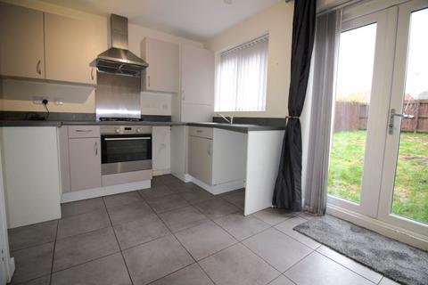3 bedroom semi-detached house to rent - Coltishall Grove, Wolverhampton