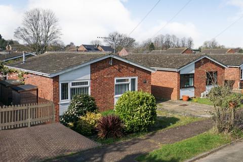 2 bedroom detached bungalow for sale - Brigham Close, Brundall, Norwich