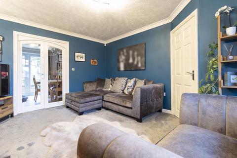 24 Fern Rise, Elland, HX5 9QP