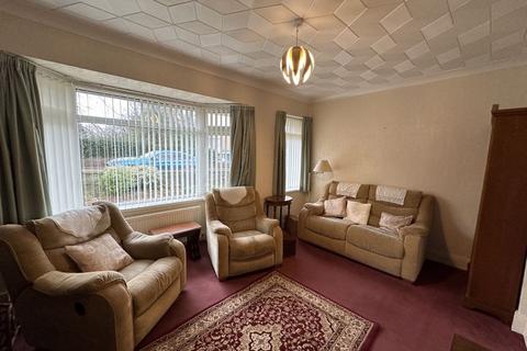 2 bedroom detached bungalow for sale - Llanfairpwllgwyngyll, Isle of Anglesey