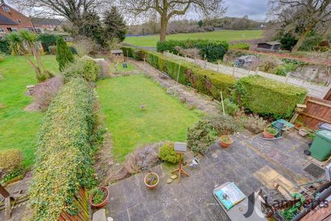 17 Tennyson Road, Redditch, B97 5BL