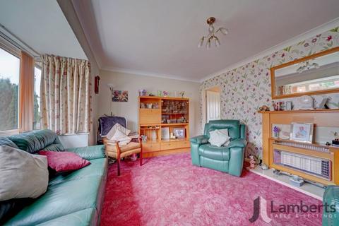 17 Tennyson Road, Redditch, B97 5BL