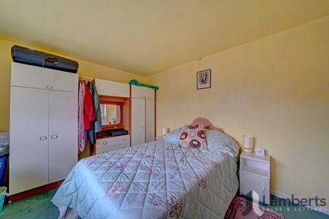 17 Tennyson Road, Redditch, B97 5BL
