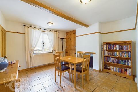 4 bedroom cottage for sale, Church Street, Old Catton, Norwich