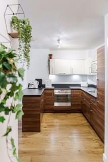 1 bedroom apartment to rent, Park Lodge Avenue, West Drayton, UB7