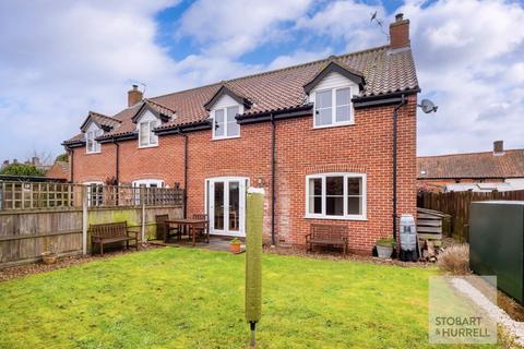 3 bedroom semi-detached house for sale, Honing Row, North Walsham NR28