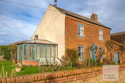 5 bedroom farm house for sale - Chequers Street, Norwich NR12