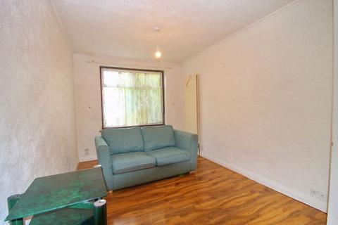62 Farndale Crescent, Greenford, UB6 9LW
