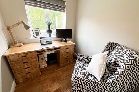 30 Chestnut Walk, Cheddleton, Leek, ST13 7BJ