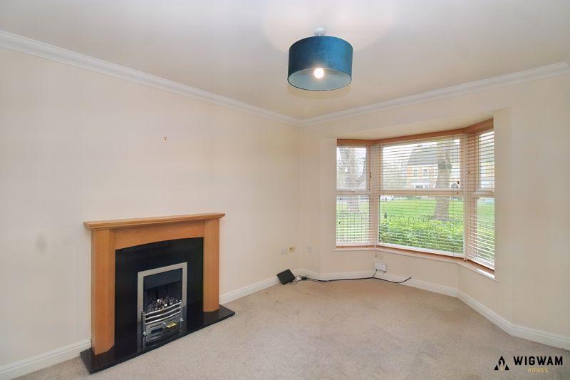 Sanderson Close, Hull, HU5 3 bed terraced house for sale £165,000