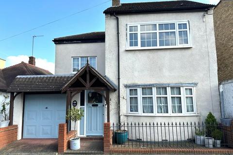 4 bedroom detached house for sale - Suffield Road, London