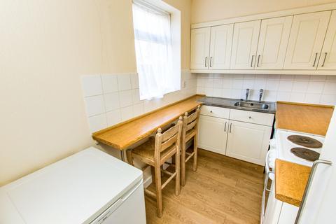 1 bedroom apartment to rent, Birch Road, Balderton