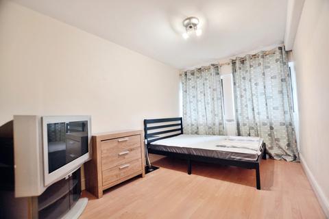 1 bedroom flat to rent - The Gouldings, Uxbridge