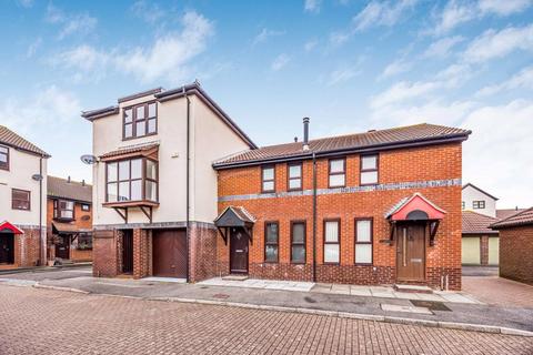 2 bedroom terraced house for sale, Grays Court, Old Portsmouth