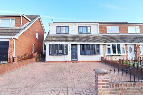 3 bedroom semi-detached house for sale, Maplefield Drive, Manchester M28
