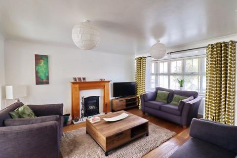 3 Chalfont Drive, Astley, Manchester, M29 7PU