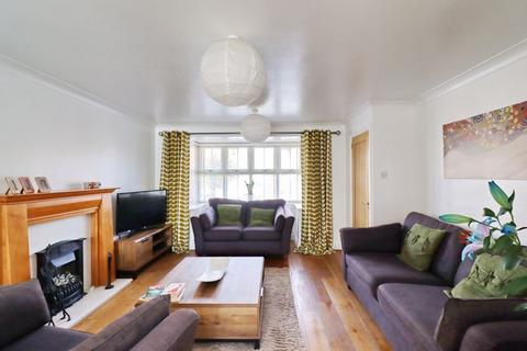 3 Chalfont Drive, Astley, Manchester, M29 7PU
