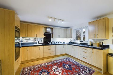 4 bedroom end of terrace house for sale, Bay Tree Lane, Abergavenny