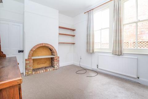 27 Beverley Crescent, Bedford, MK40 4BX