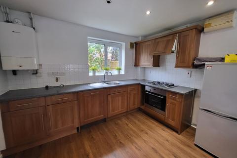 4 bedroom detached house for sale, Rolls Crescent, Hulme, Manchester. M15 5JX