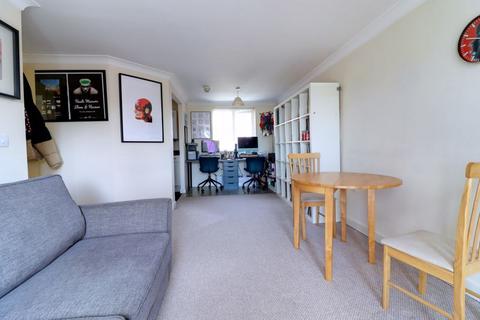 2 bedroom apartment for sale - Fieldhouse Way, Stafford ST17