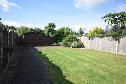 4 bedroom detached house for sale, Fiddlers Drive, Doncaster DN3