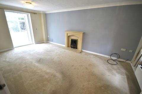 7 Copley Gardens, Sprotbrough, Doncaster, DN5 7JH