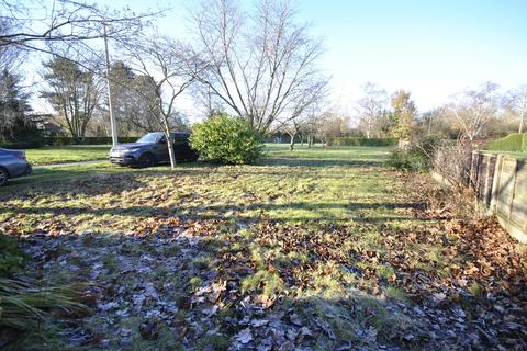 2 bedroom detached bungalow for sale, Old Bawtry Road, Doncaster DN9