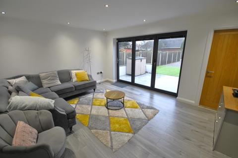 90 Harrowden Road, Wheatley, Doncaster, DN2 4EN
