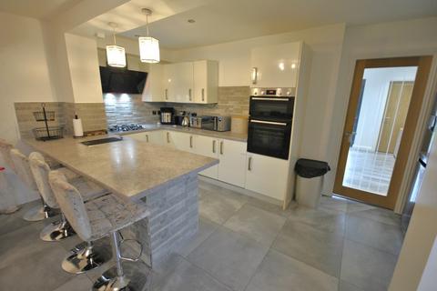 90 Harrowden Road, Wheatley, Doncaster, DN2 4EN