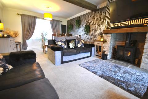 10 Beverley Road, Harworth, Doncaster, DN11 8HD