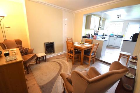 60 Castlegate, Tickhill, Doncaster, DN11 9QU