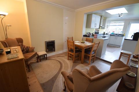 60 Castlegate, Tickhill, Doncaster, DN11 9QU