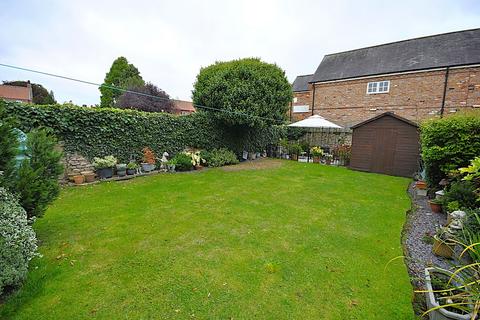 5 bedroom semi-detached house for sale, St. Marys Road, Doncaster DN11