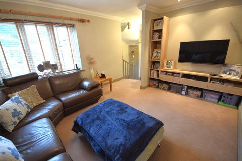 2 Birchwood Dell, Doncaster, DN4 6SY