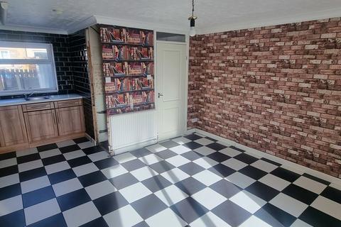 6 Broom Hill Drive, Cantley, Doncaster, DN4 6QY