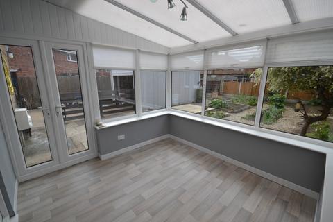 50 Grasmere Road, Carcroft, Doncaster, DN6 8QQ