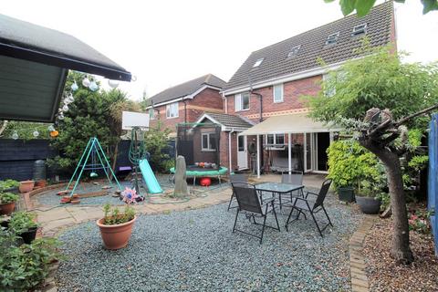 undefined, Kentmere Drive, Doncaster DN4