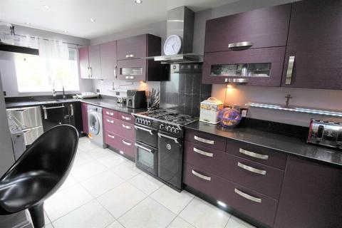 undefined, Kentmere Drive, Doncaster DN4