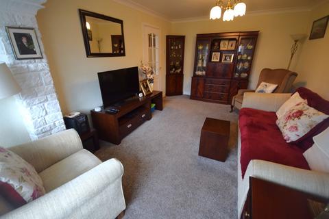 34 Badsworth Road, Warmsworth, Doncaster, DN4 9LH