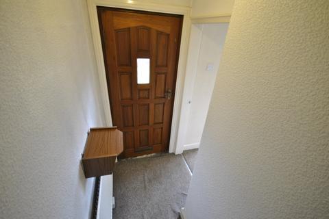 131 Ingleborough Drive, Sprotbrough, Doncaster, DN5 7AB