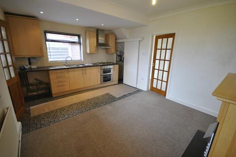131 Ingleborough Drive, Sprotbrough, Doncaster, DN5 7AB