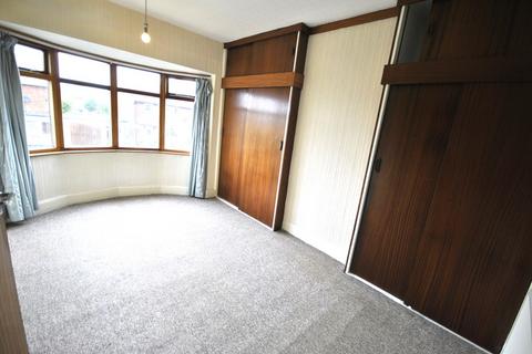 131 Ingleborough Drive, Sprotbrough, Doncaster, DN5 7AB
