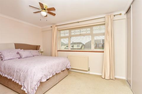 5 bedroom detached house for sale, Southfields Road, West Kingsdown, Sevenoaks, Kent