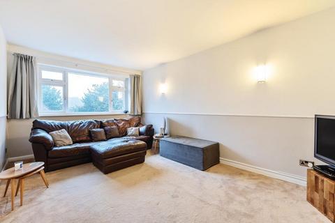 2, The Hey, 230 Sanderstead Road, South Croydon, CR2 0AJ