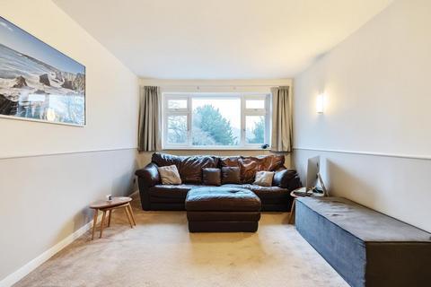 2, The Hey, 230 Sanderstead Road, South Croydon, CR2 0AJ