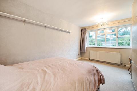2, The Hey, 230 Sanderstead Road, South Croydon, CR2 0AJ