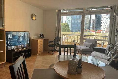 2 bedroom flat to rent, Cassillis Road, London, E14 9LQ