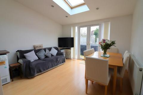 162 Limbury Road, Luton, LU3 2PN