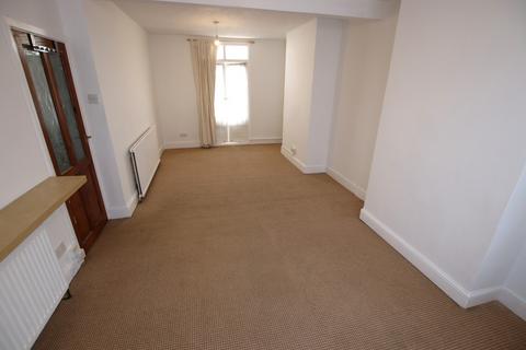 2 bedroom end of terrace house to rent, Norfolk Road, Barking IG11